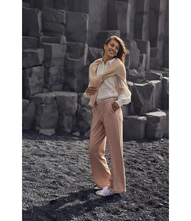 NKF02012/OffWhite  Milanova Blouse Pearl
