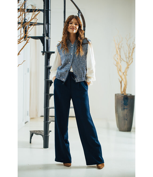 2527002/Blauw  Dagmar