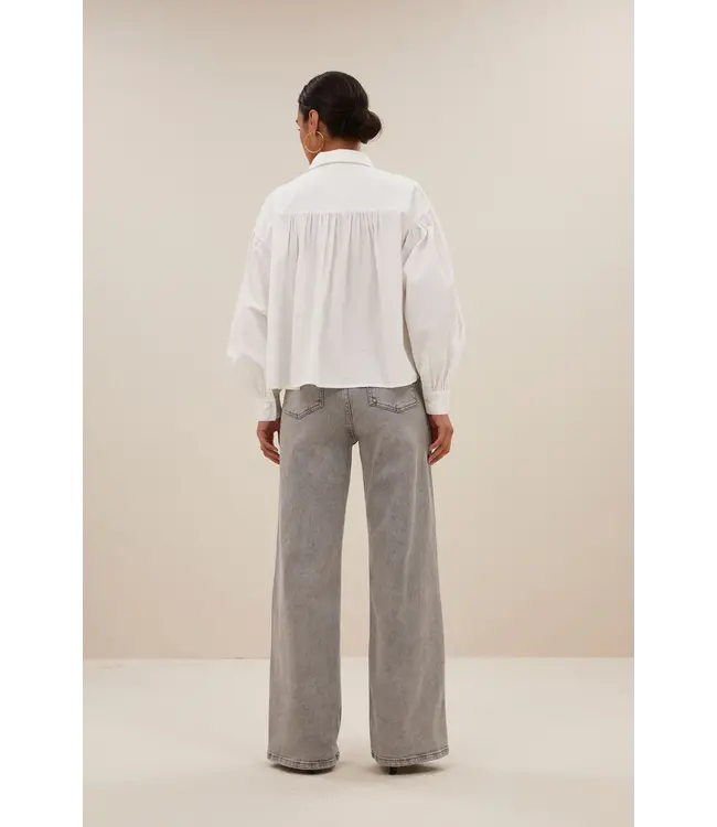 23512006/white  sarah short blouse