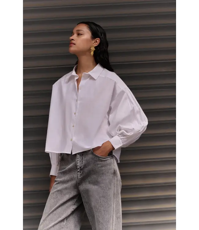 23512006/white  sarah short blouse