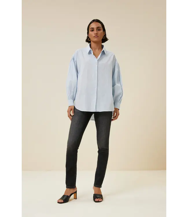 23512037/light blue  sarah short chambray blouse
