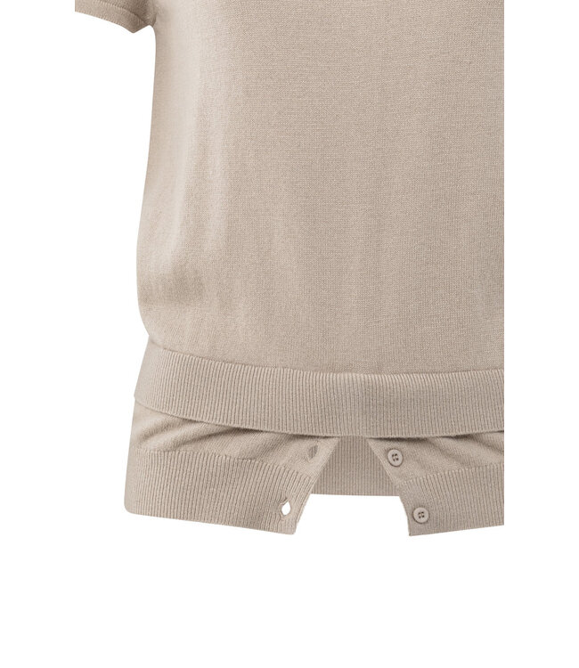 01-000484-508/99007  Knitted top with double hem and button details