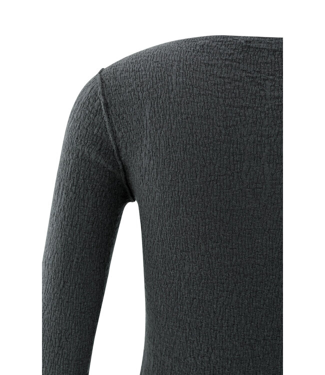 01-000371-508/90205  Fine knitted top with texture and long sleeves