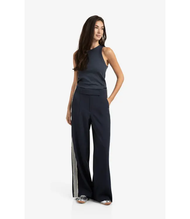 01-301215-508/94016  High waist trousers with side stripes