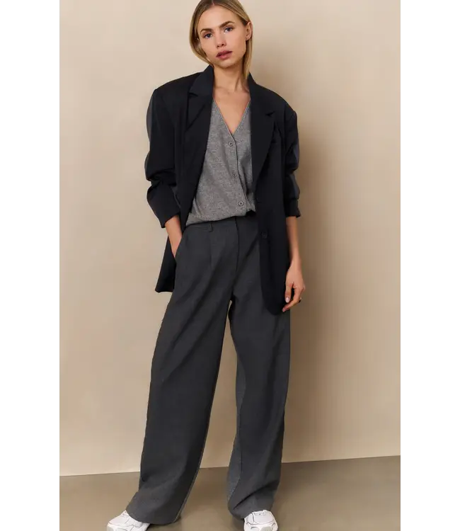 01-501071-508/90205  Loose fit blazer with bomber details