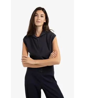YAYA 01-010116-508/94016  Sleeveless hoodie with zipper and hood