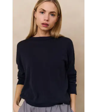 YAYA 01-000487-508/94016  Textured knitted sweater with round neckline