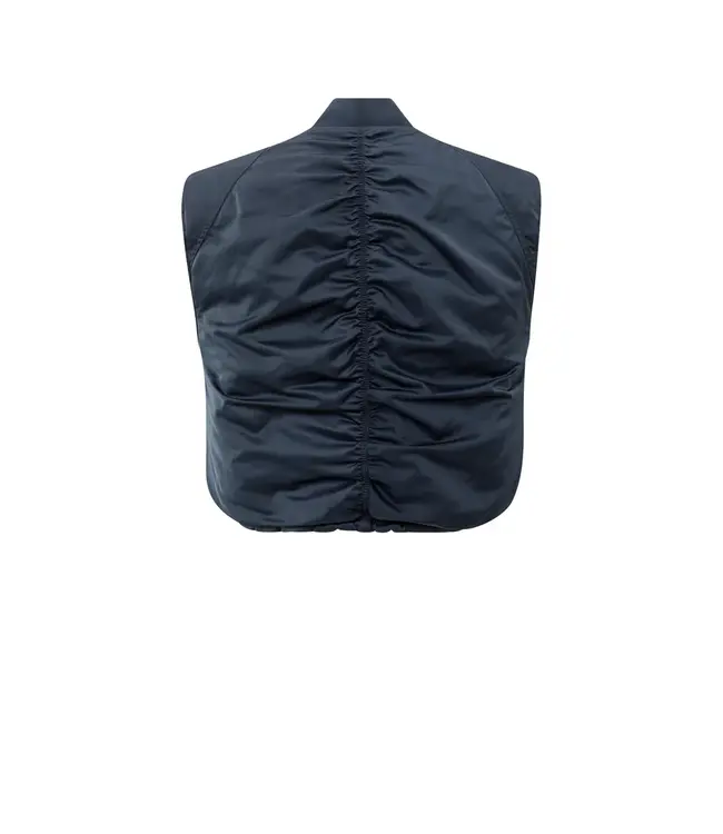 02-021005-508/94016  Reversible padded bodywarmer with zip closure