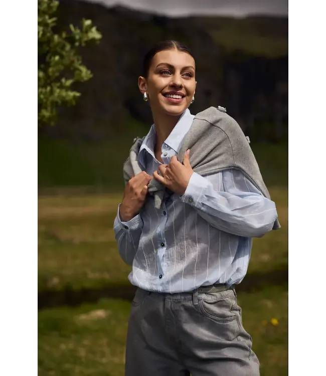 NKF02011/IceOffwhite  Iris Blouse Stripe