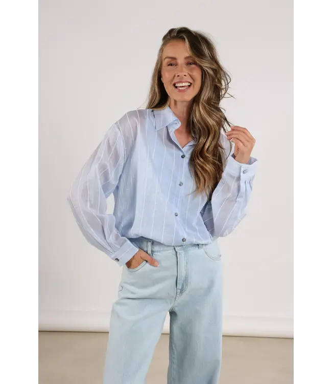 NKF02011/IceOffwhite  Iris Blouse Stripe