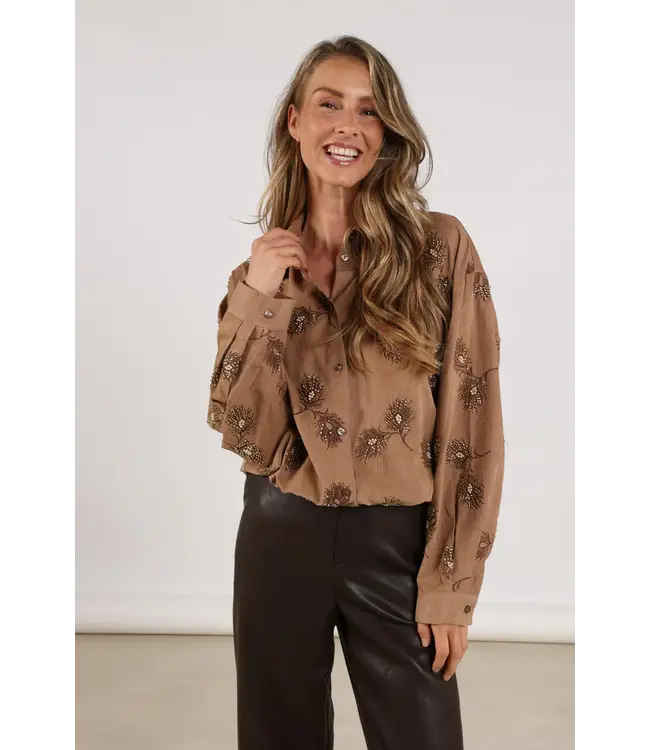 NKF02078/Camel  Iris Blouse Embroidery