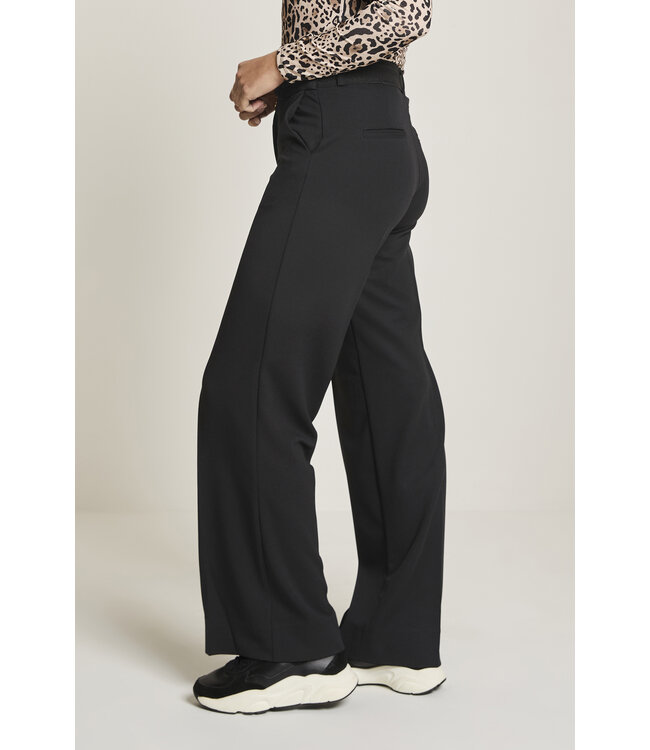 FW251.199206/001-Black-L32  Mira Elastic