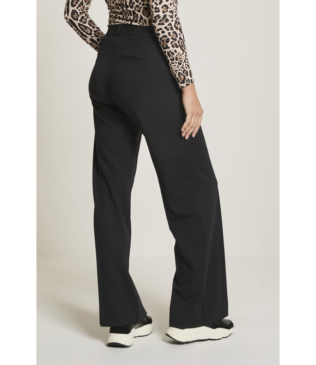 FW251.199206/001-Black-L32  Mira Elastic