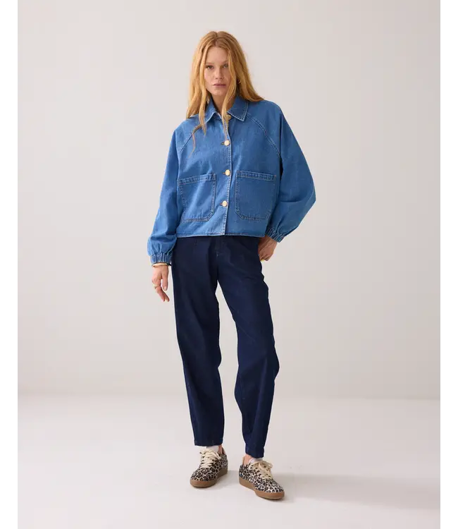 1s1244-5199/000453-Denim  Denim jacket sky twill denim