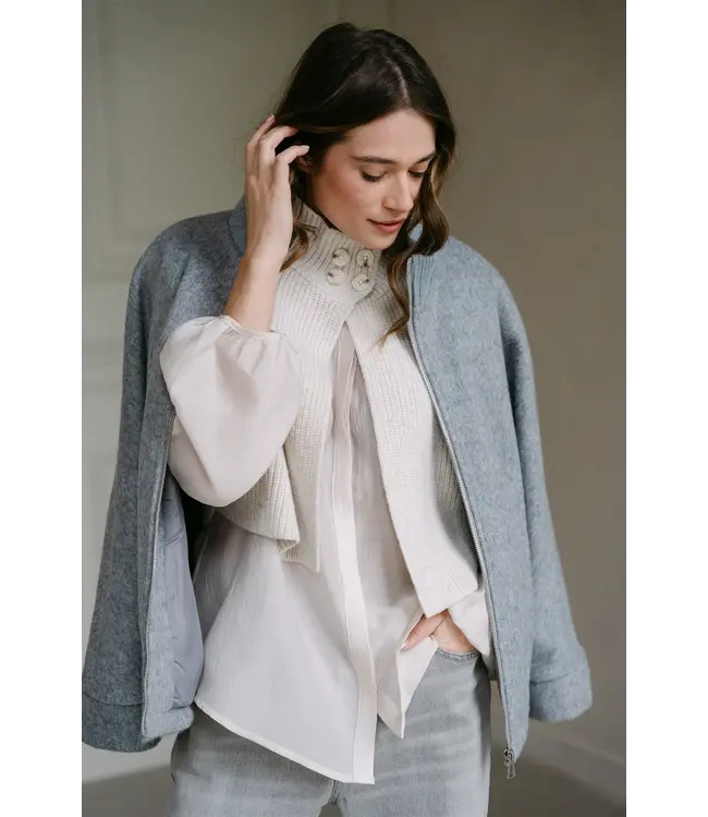 PeerA5/Off-white  Blouses