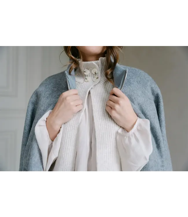 PeerA5/Off-white  Blouses