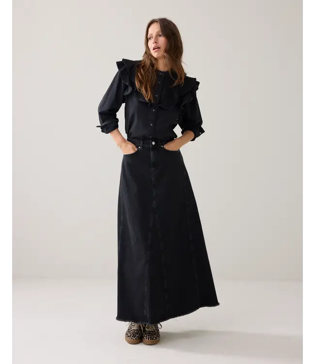 6s1330-5197/000499-BlackDenim  Denim skirt comford black denim