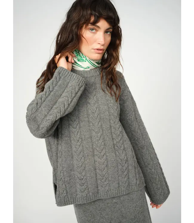 173640/Amazon  MMTale Scarf