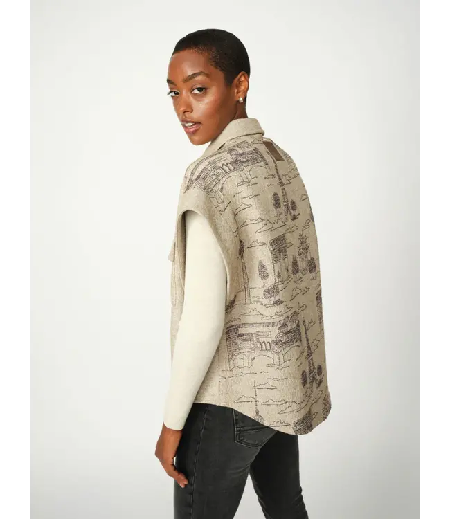 174920/Brindle  MMVersa Tale Vest