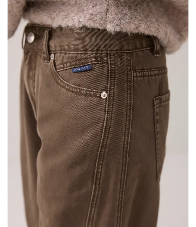 4s2870-5140/000655-DarkCamo  Loose fit coloured denim