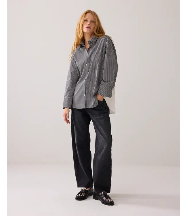 2s3347-12271/000990-Black  Blouse Big flower cotton