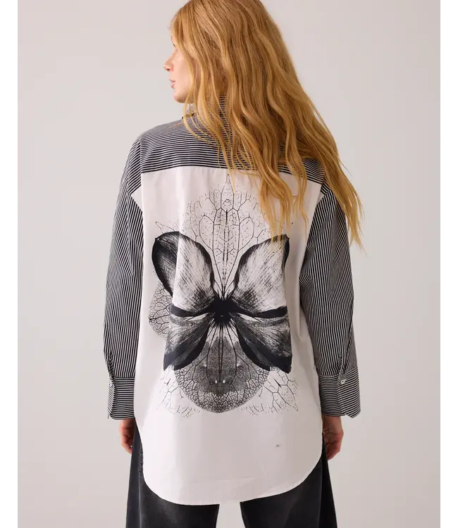 2s3347-12271/000990-Black  Blouse Big flower cotton