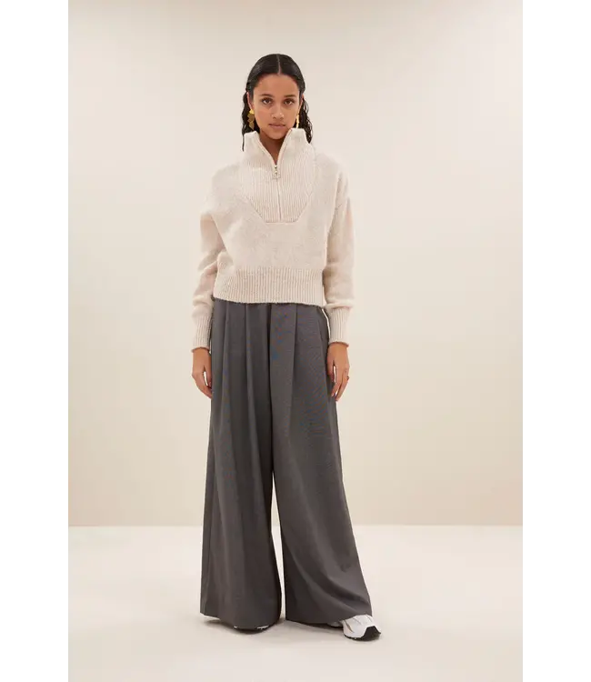 25515020/chalk  boxy beau pullover