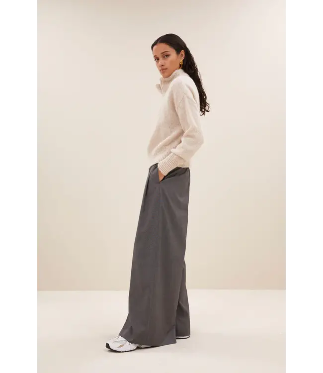 25515020/chalk  boxy beau pullover