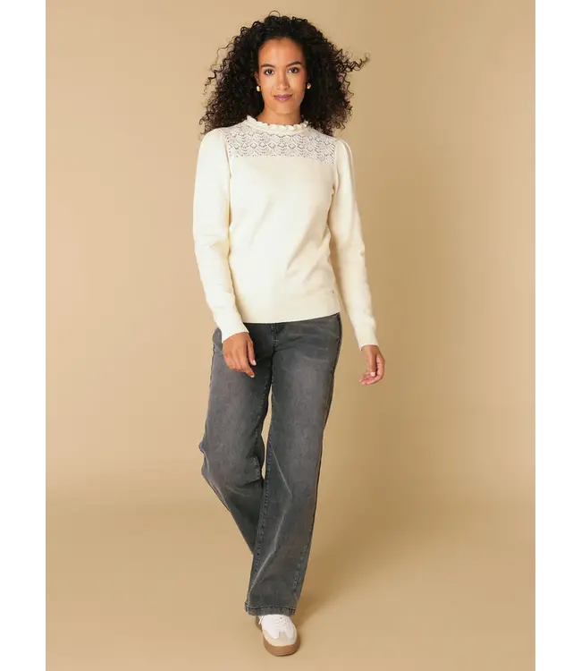 4200611/Cream  Rose  Tops