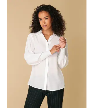 Ivy Beau 4200623/White  Rebell  Tops