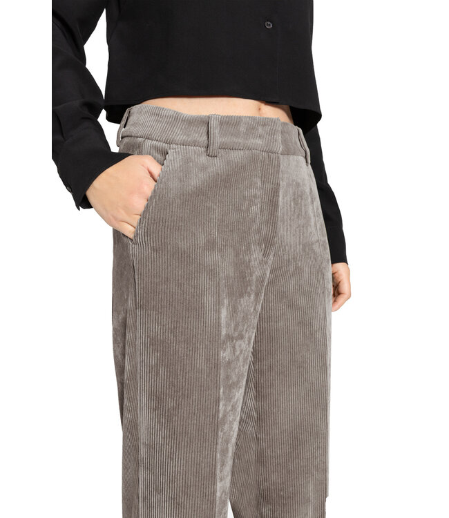 7108-0246/01-793 Amelie grove rib MinkHoney