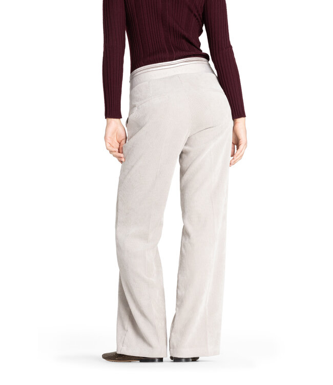 7108-0324/03-048  Ava double jogg