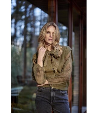 Tramontana C44-17-401/006501-Moss  Bow Detailed Top