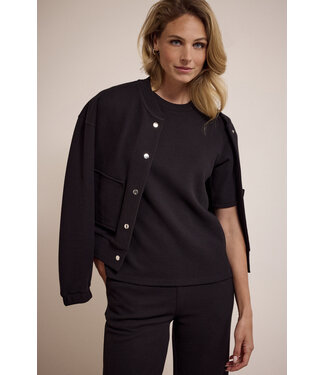 Tramontana E01-17-401/009000-Black  Structured Short-Sleeve Top