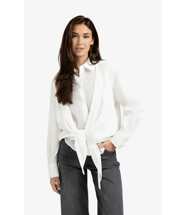 01-201177-509/99014  Layered blouse with tie detail and long sleeves