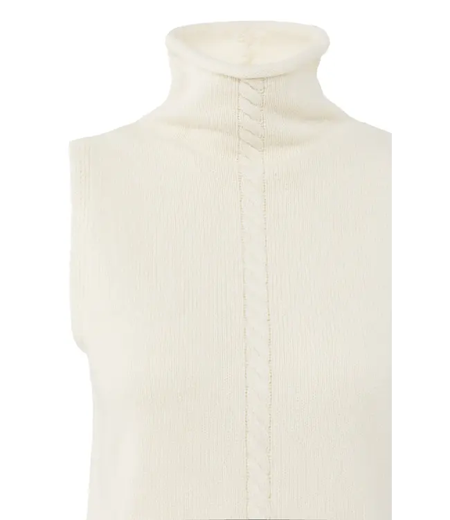 01-000492-509/99015  Sleeveless sweater with high neck and cable detail