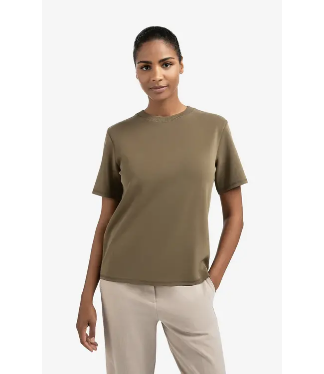 01-109097-509/80820  T-shirt with knitted ribbed neckline