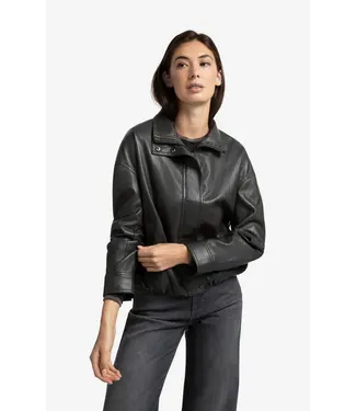 YAYA 02-009060-509/99029  Short faux leather jacket with elastic hem