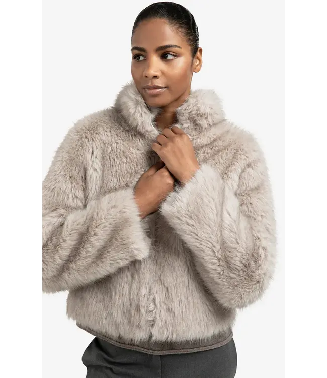 02-001058-509/99001  Faux fur jacket with stand-up collar