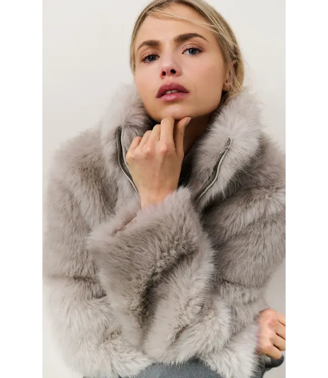 02-001058-509/99001  Faux fur jacket with stand-up collar
