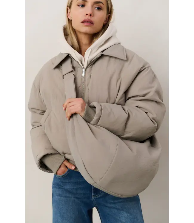 02-001056-509/99006  Cropped padded jacket with ribbed cuffs