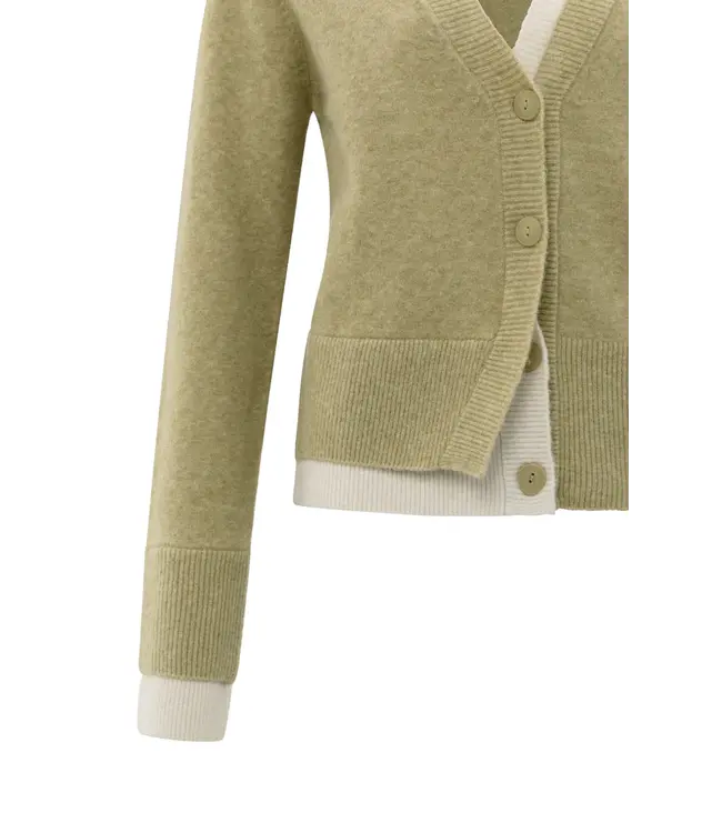 01-010118-509/505222  Cardigan with contrast details and V-neck