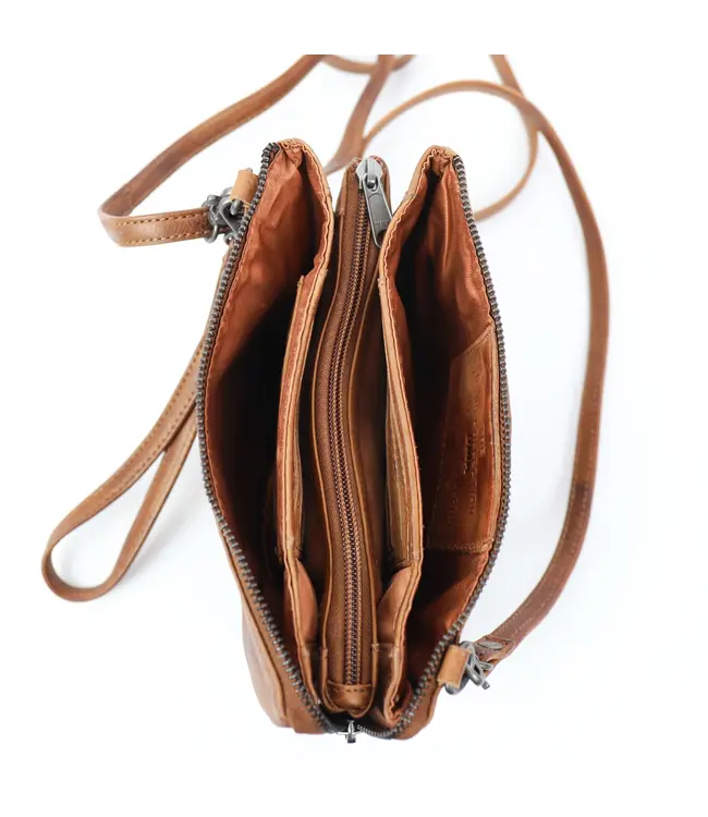 CL30996 Uma bag COGNAC