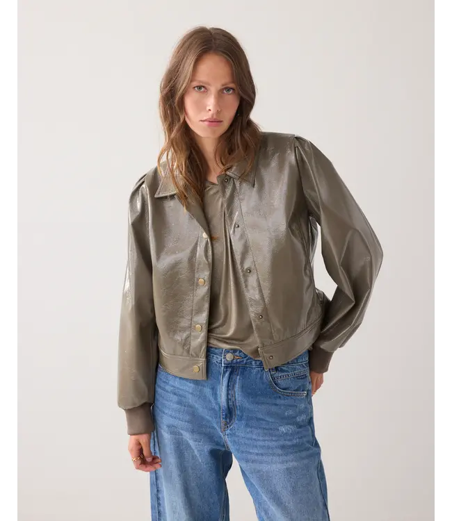 1s1243-12109/000655-DarkCamo  Jacket Laque