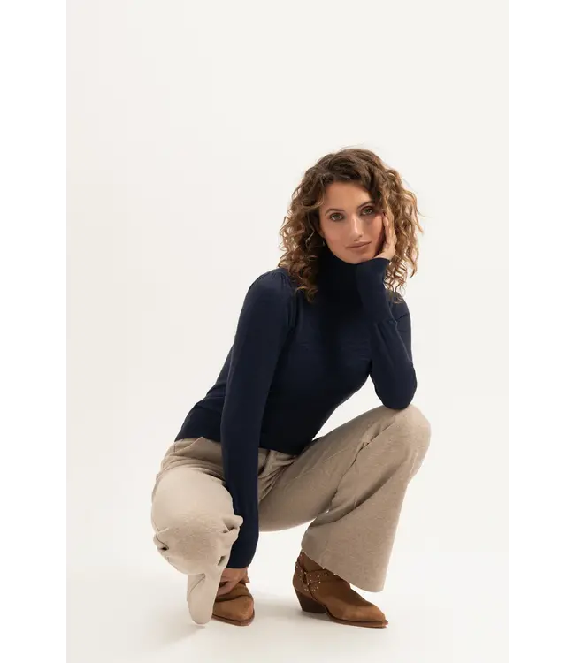 CR0299/NavyBlue  May turtleneck