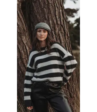 Florez CR0350/Off-WhiteStriped  Aurelia Striped Knit Sweater
