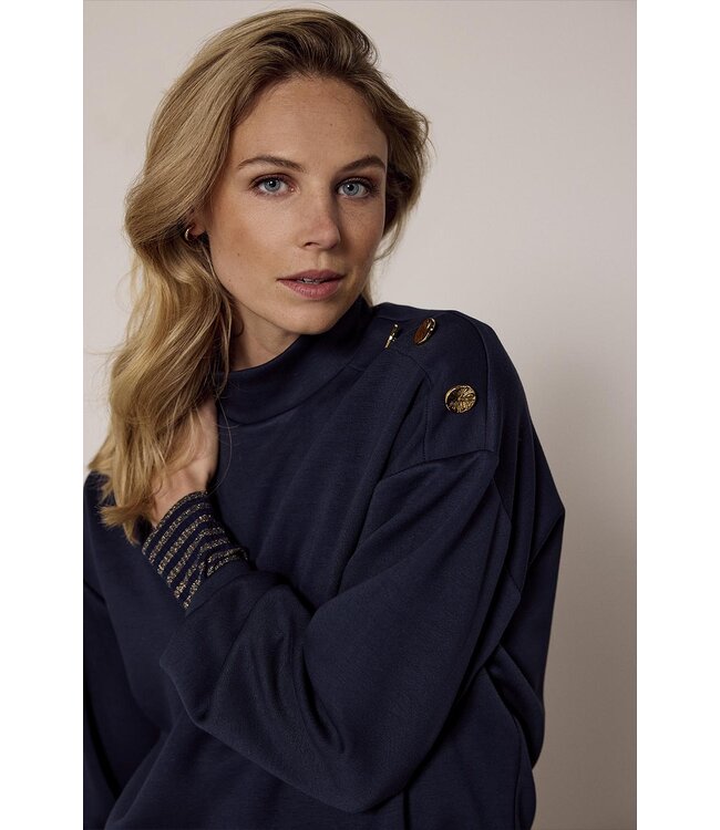 C12-18-601/005032-Midnight  Technical Sweat Jumper