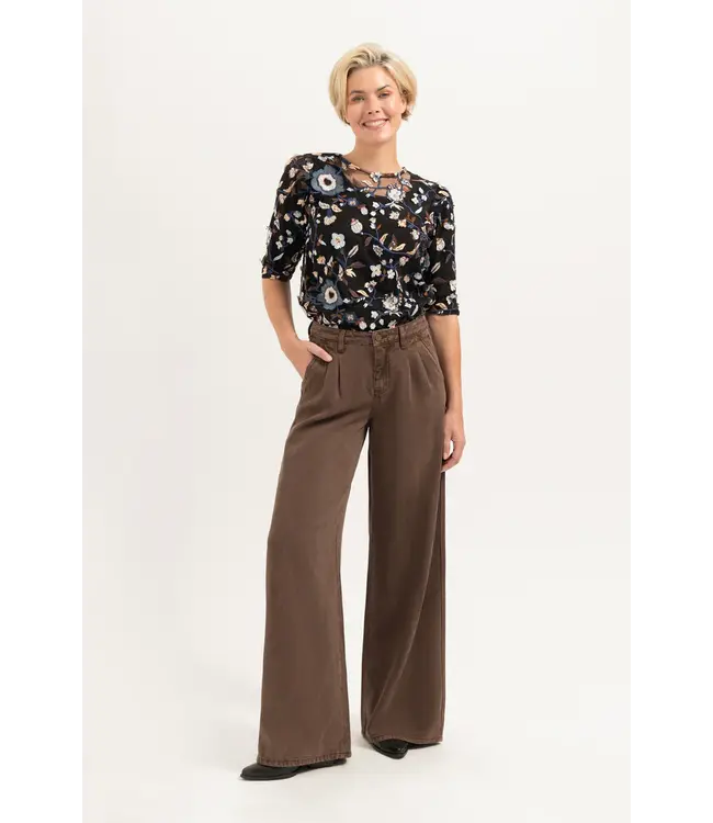 CR0328/WesternFlowers  Alice Mesh Blouse