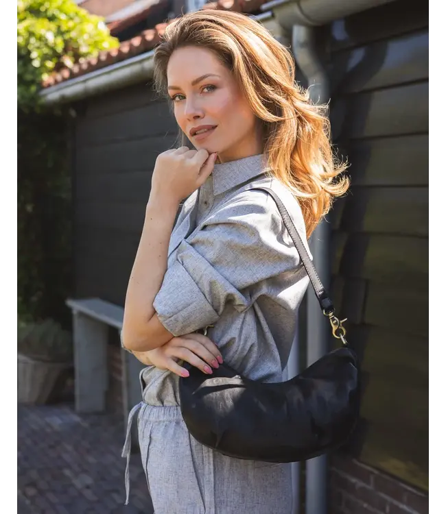 202613 Bobby banana bag/Black