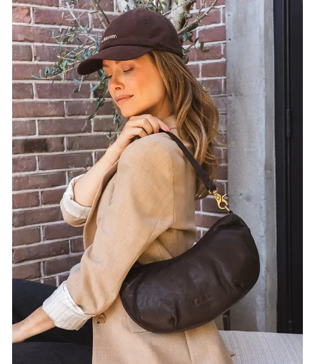 202613/Chocolate  Bobby banana bag